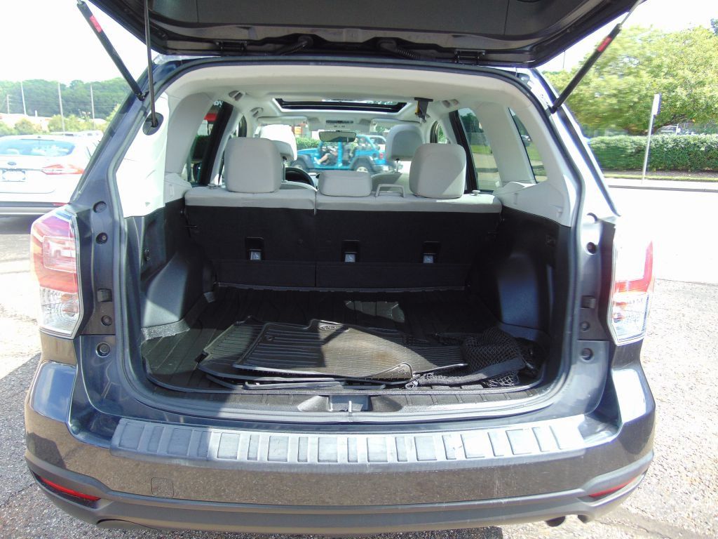 Used 2018 Subaru Forester 2.5i Premium AWD/4WD image 33