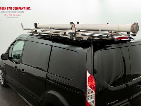 Used 2018 Ford Transit Connect XLT image 11