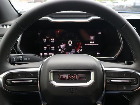 New 2025 GMC Canyon Elevation w/ Convenience Package image 22