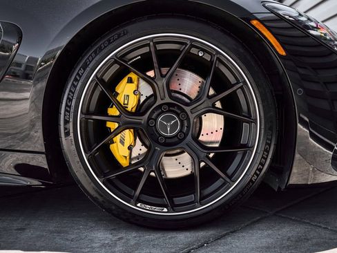 Used 2025 Mercedes-Benz AMG GT 63 image 26