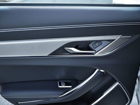 New 2024 Jaguar XF R-Dynamic SE image 34