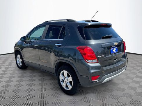 Used 2018 Chevrolet Trax LT w/ LT Convenience Package image 7
