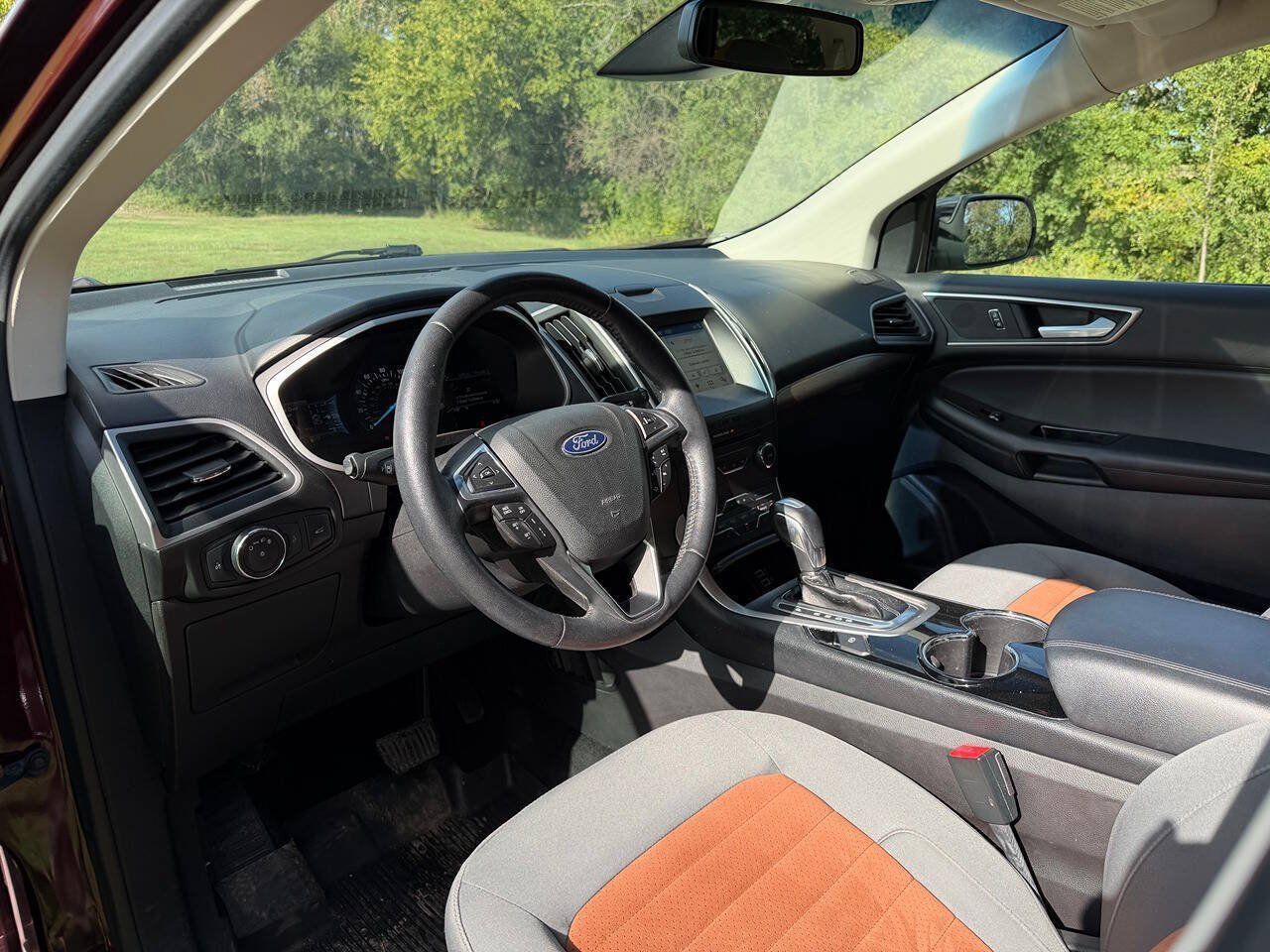 Used 2018 Ford Edge SEL w/ Equipment Group 201A AWD/4WD image 9