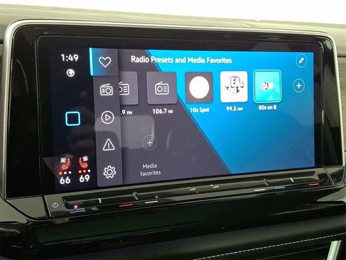 Used 2024 Volkswagen Atlas SEL Premium R-Line image 21