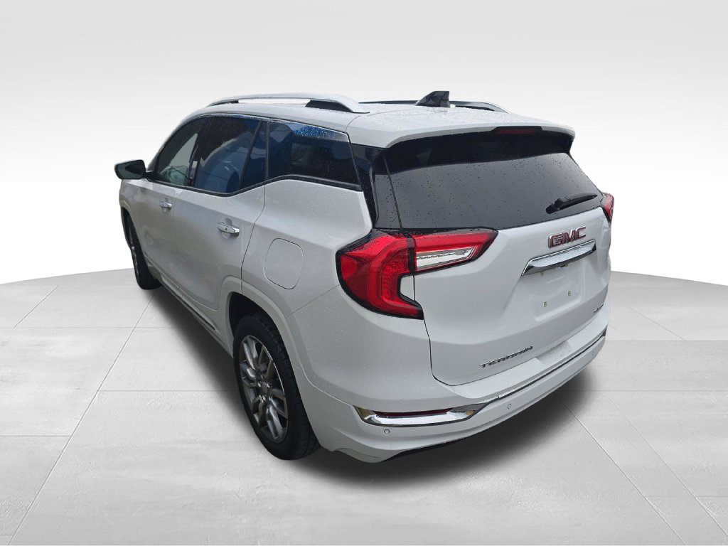 Used 2023 GMC Terrain Denali AWD/4WD image 8