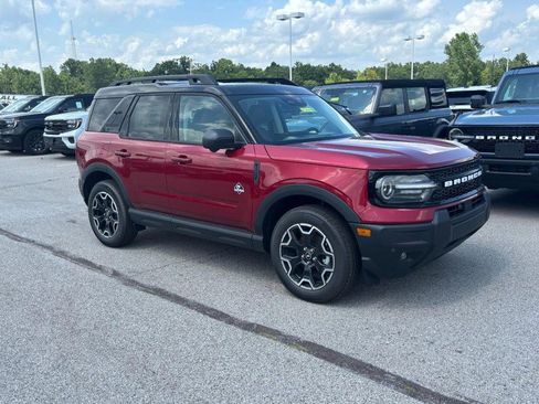 New 2025 Ford Bronco Sport Outer Banks w/ Outer Banks Tech Package+ image 2