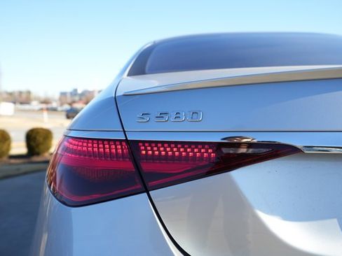 Certified 2024 Mercedes-Benz S 580 4MATIC Sedan image 14
