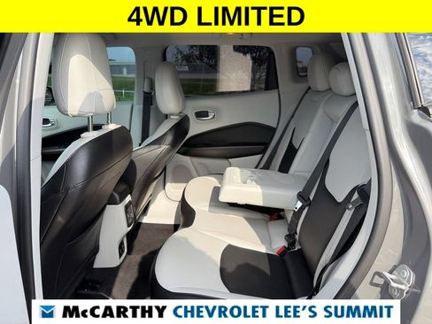 Used 2020 Jeep Compass Limited AWD/4WD image 34