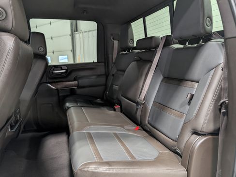 Used 2020 GMC Sierra 2500 Denali image 18