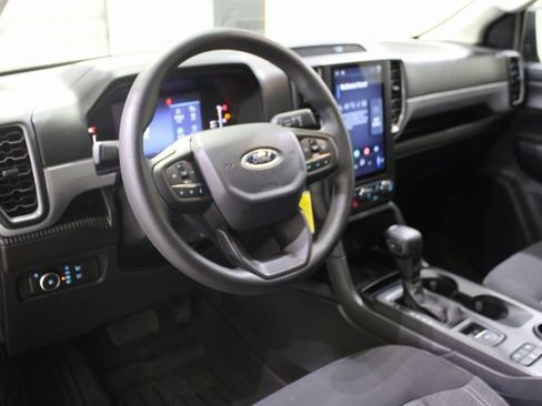 Used 2024 Ford Ranger XL image 10