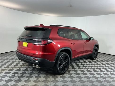 Used 2026 GMC Acadia Elevation w/ Elevation Premium Package AWD/4WD image 5
