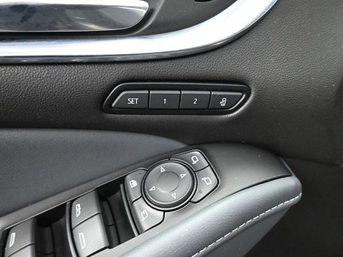 Used 2023 Buick Enclave Premium w/ Experience Buick Package image 31