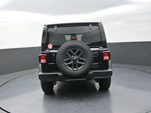 New 2026 Jeep Wrangler Unlimited Sport AWD/4WD image 9