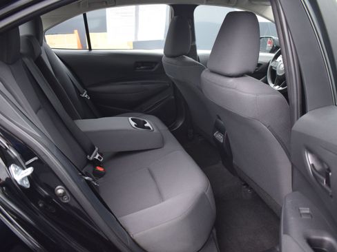 Used 2024 Toyota Corolla LE FWD image 11