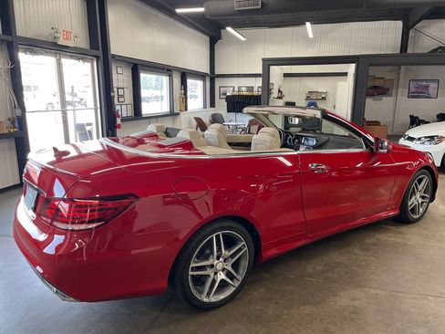 Used 2016 Mercedes-Benz E 400 Cabriolet w/ Premium 2 Package image 16