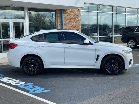 Used 2018 BMW X6 M w/ Executive Package AWD/4WD image 16