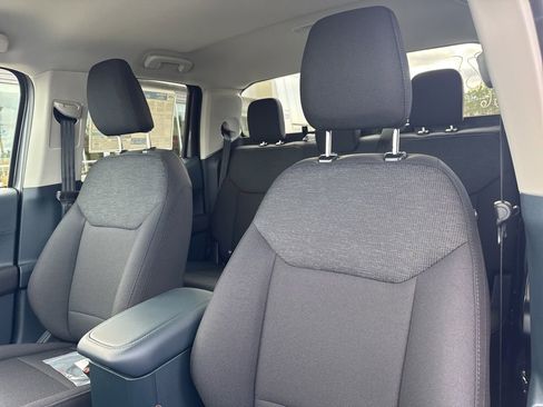 New 2025 Ford Maverick XL w/ Equipment Group 101A image 13