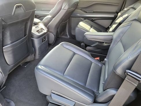Certified 2025 Lincoln Navigator Reserve AWD/4WD image 45