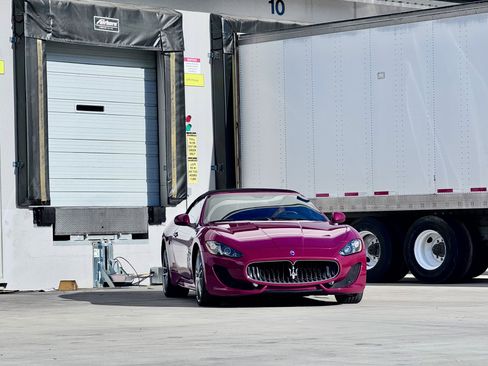 Used 2015 Maserati GranTurismo Sport image 12