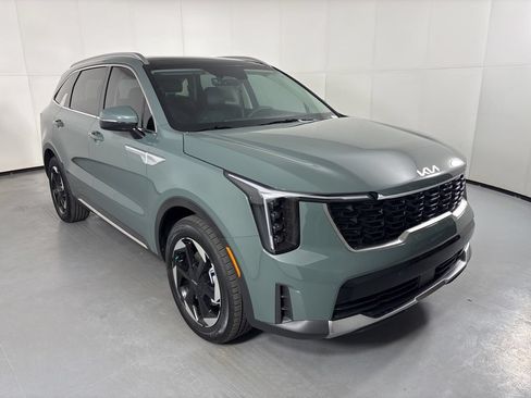 New 2026 Kia Sorento EX AWD/4WD image 2