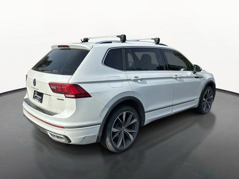 Used 2023 Volkswagen Tiguan SEL R-Line AWD/4WD image 3