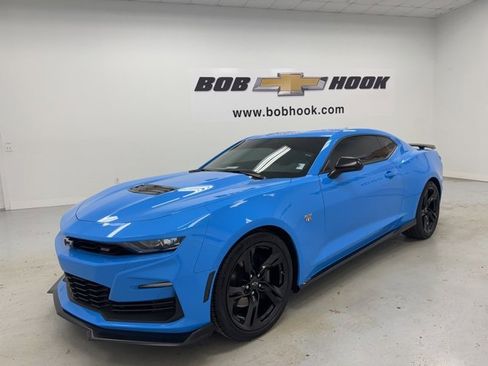 Used 2022 Chevrolet Camaro SS image 1