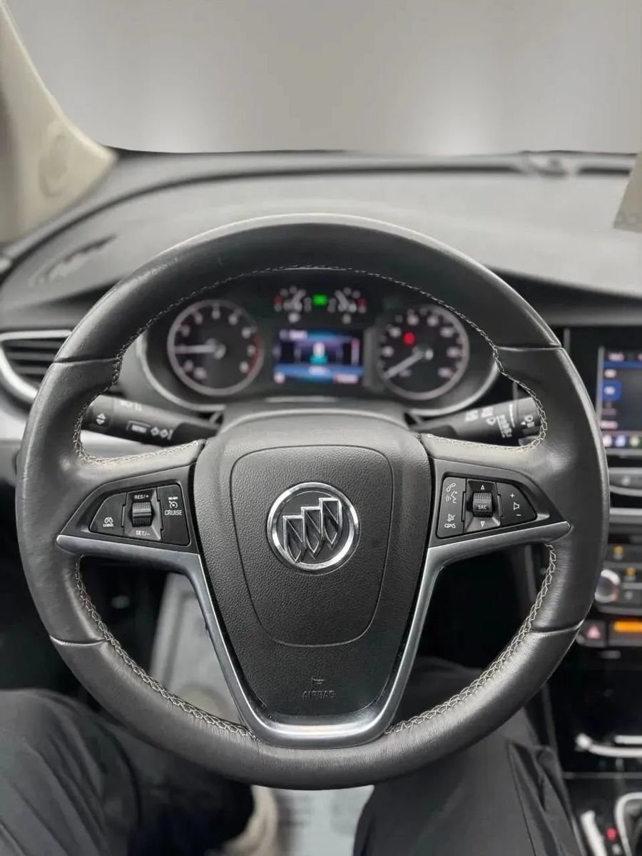 Used 2022 Buick Encore Preferred w/ Safety Package AWD/4WD image 15