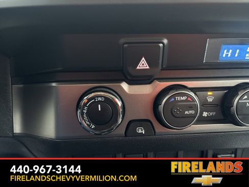 Used 2023 Toyota Tacoma TRD Sport image 2