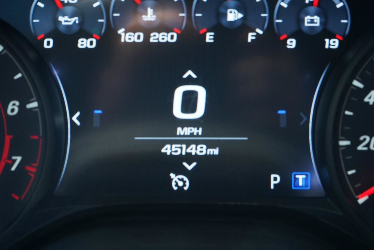 Used 2020 Chevrolet Camaro SS RWD image 29