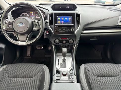 Certified 2023 Subaru Forester Premium AWD/4WD image 9
