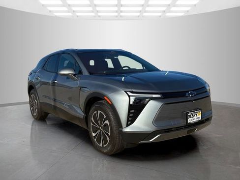 New 2026 Chevrolet Blazer EV LT image 2
