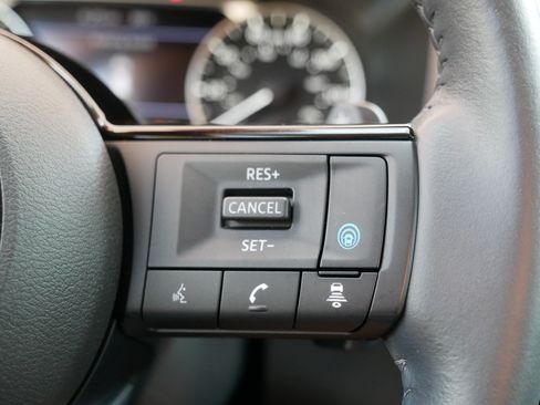 Certified 2023 Nissan Rogue SV w/ SV Premium B Package AWD/4WD image 29