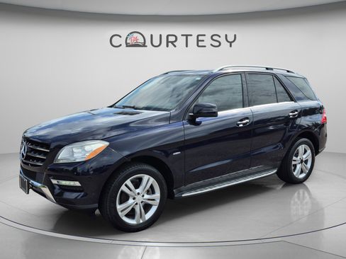 Used 2012 Mercedes-Benz ML 350 4MATIC image 1
