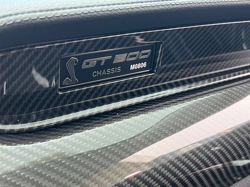 Used 2021 Ford Mustang Shelby GT500 w/ Carbon Fiber Track Pack RWD image 36