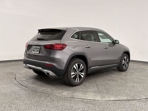 Used 2026 Mercedes-Benz GLA 250 image 8