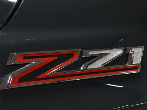 Used 2025 Chevrolet Tahoe Z71 image 39