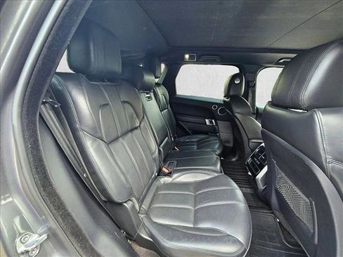 Used 2016 Land Rover Range Rover Sport HSE image 15