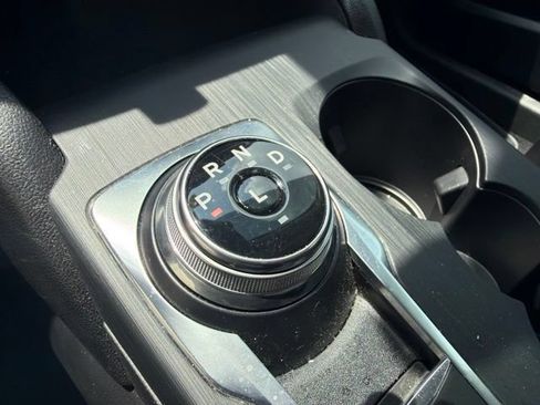 Used 2021 Ford Escape Titanium AWD/4WD image 36