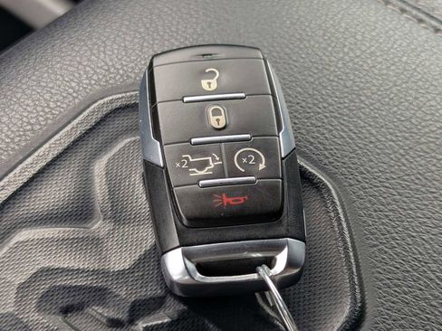 Used 2023 RAM 1500 Laramie AWD/4WD image 28