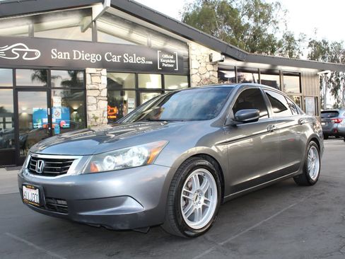 Used 2010 Honda Accord LX image 1