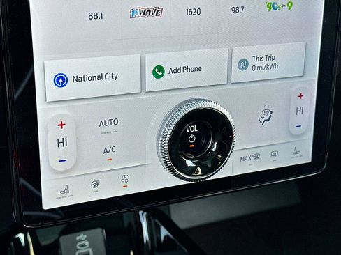 New 2025 Ford Mustang Mach-E Premium image 18