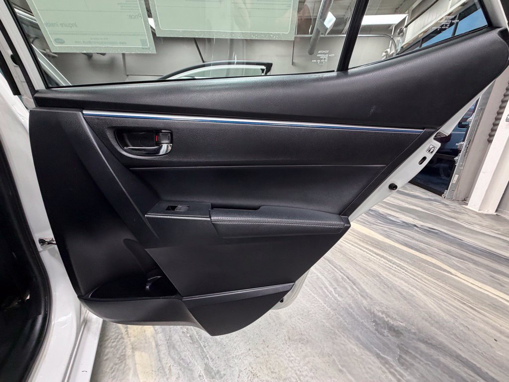 Used 2016 Toyota Corolla S FWD image 43