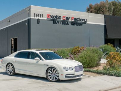 Used 2018 Bentley Flying Spur V8