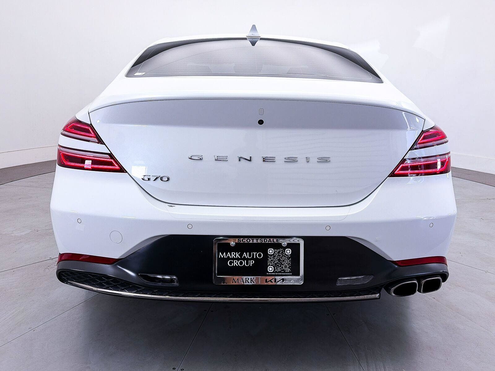 Used 2023 Genesis G70 2.0T w/ Sport Prestige Package RWD image 14