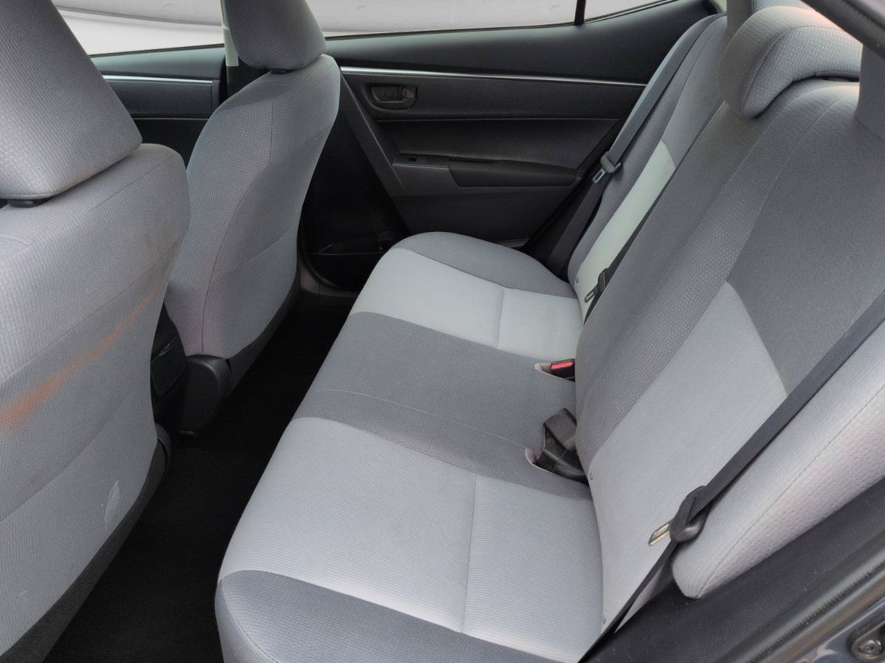 Used 2014 Toyota Corolla L FWD image 25