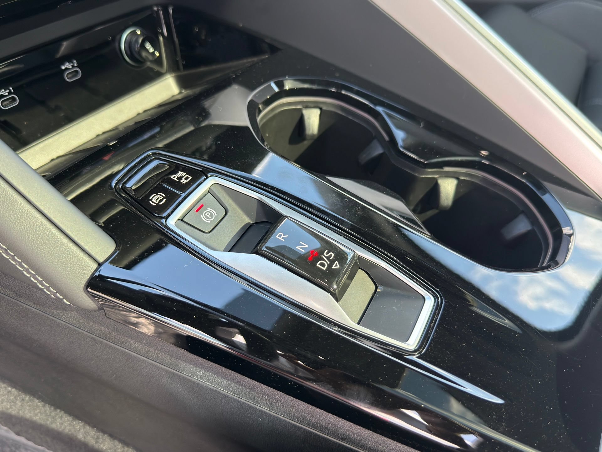 Certified 2025 Audi Q5 Premium Plus w/ Premium Plus AWD/4WD image 15