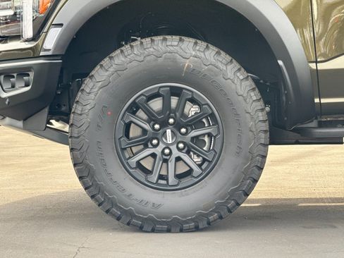 Used 2025 Ford F150 Raptor image 24