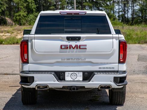 Used 2019 GMC Sierra 1500 Denali w/ Denali Ultimate Package AWD/4WD image 7