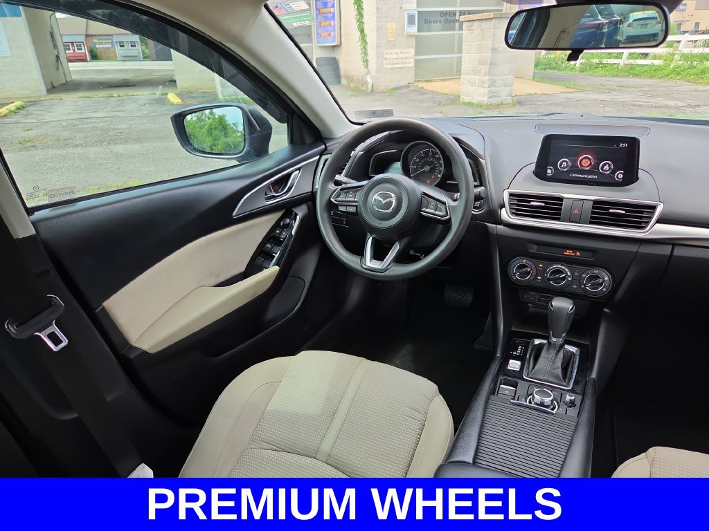Used 2018 MAZDA MAZDA3 Sport w/ Preferred Equipment Package FWD image 9
