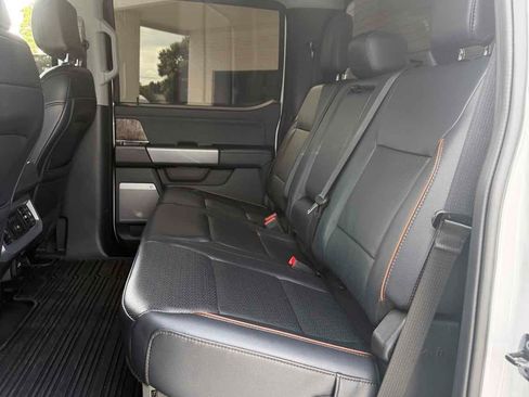 Used 2025 Ford F250 Lariat AWD/4WD image 24